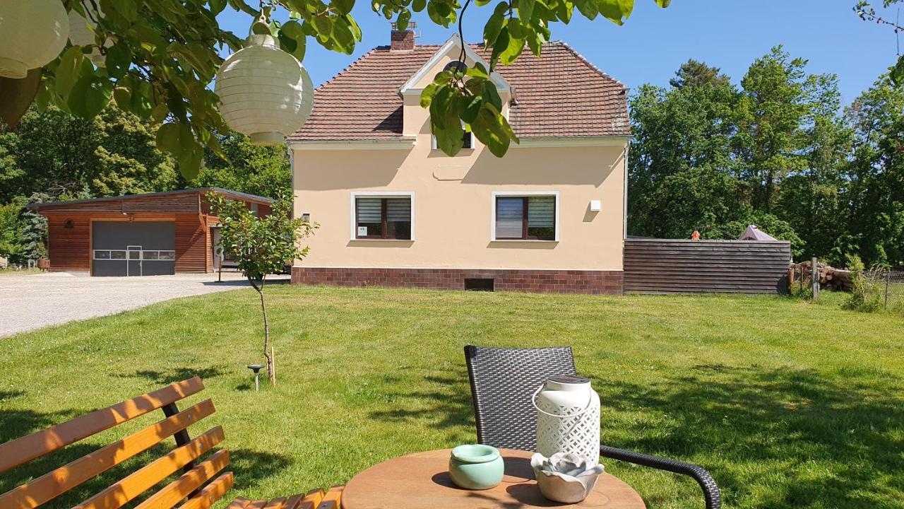 Ferienwohnung Am See Kromlau Exterior photo